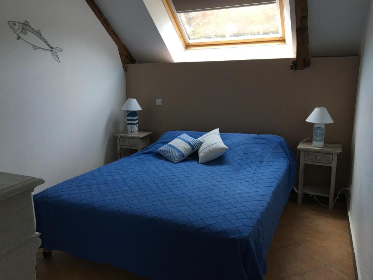 Domaine Du Lesty Bed & Breakfast Ambon Exterior foto
